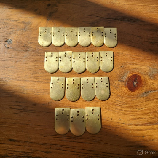 Brass Loose Scale Reproduction for Lorica Squamata Armor Repair, 13mm x 25mm Types 14,
