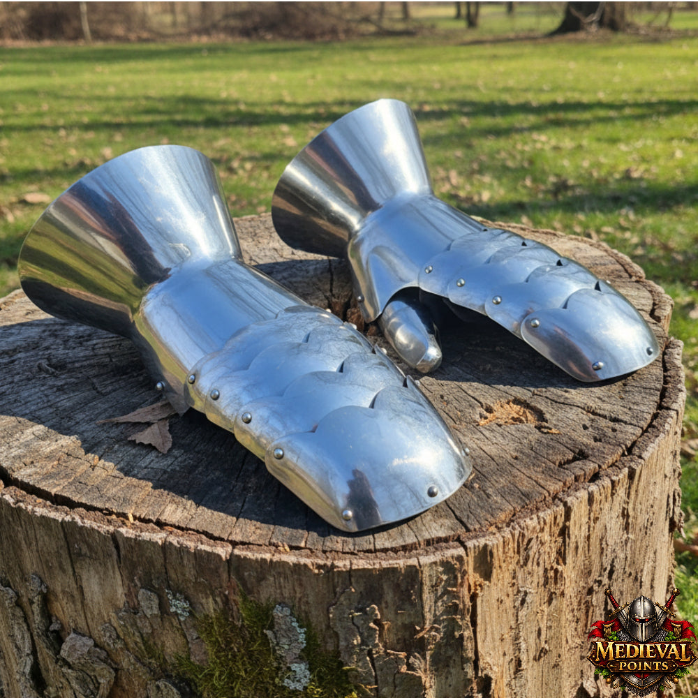 Hand made Clamshell Gauntlets – 16G Steel Knight Armor Gloves for LARP & Cosplay