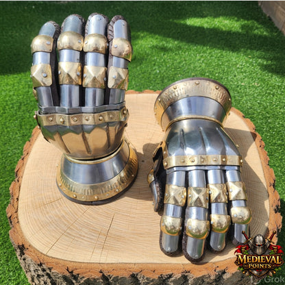 Medieval Knight Gauntlets – Steel Armor Gloves with Brass Accents