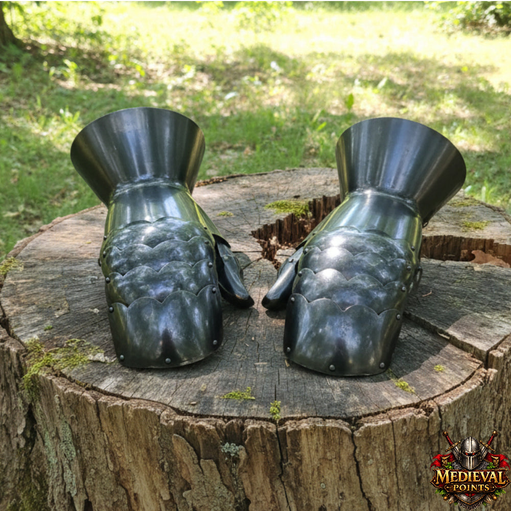 Hand made Clamshell Gauntlets – 16G Steel Knight Armor Gloves for LARP & Cosplay